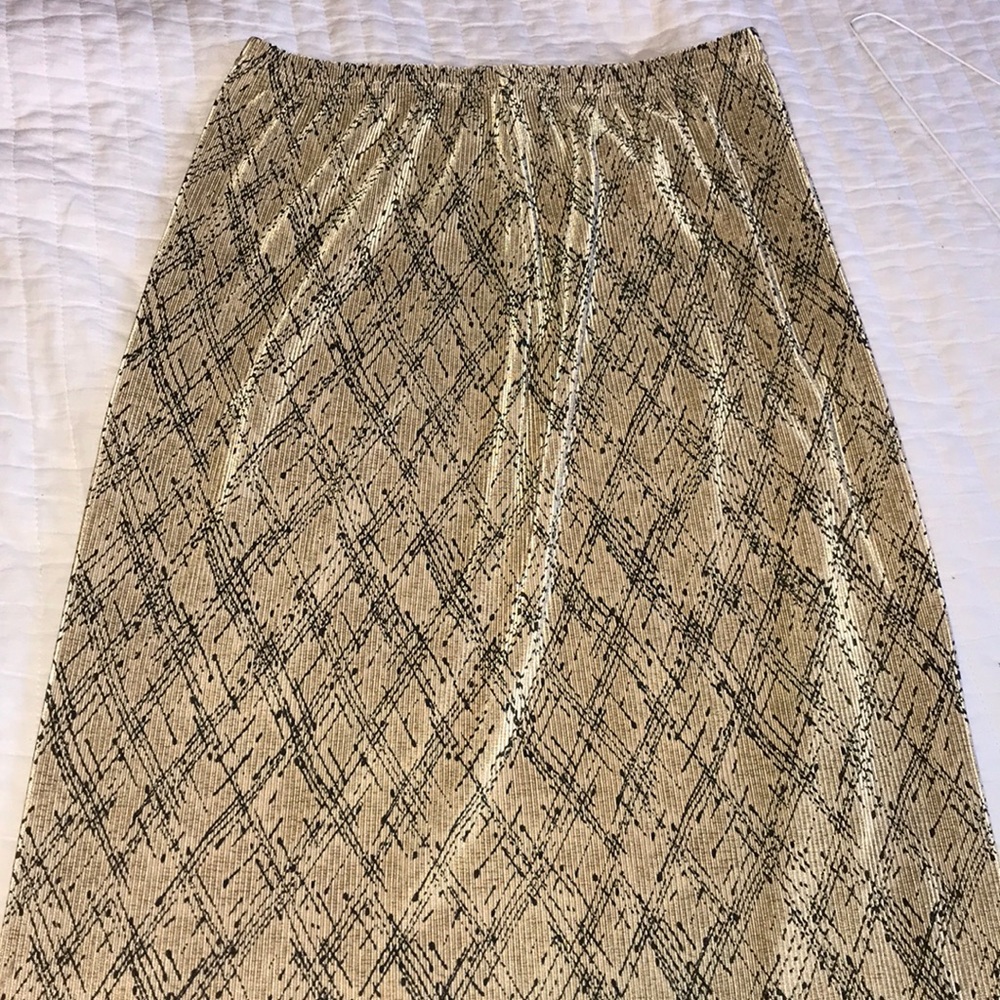 Beautiful vintage maxi skirt
